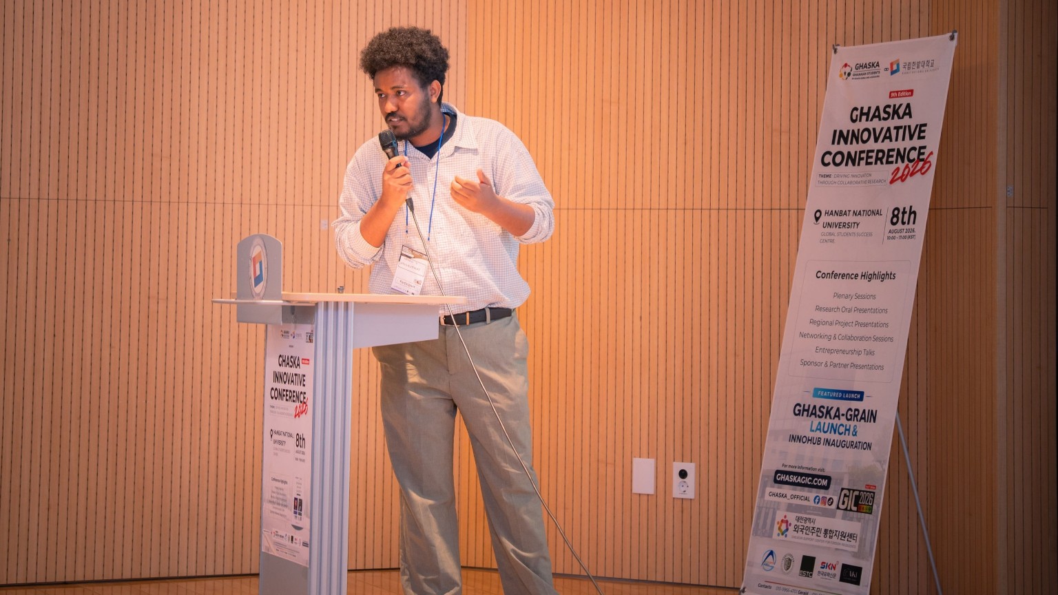 Negasi speaking at GASKAIC 2026 in Daejeon